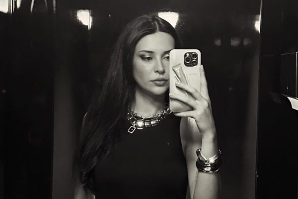 Devrim Özkan’dan Sağlık Açıklaması: Geçirdiği Ameliyatın Ardından İlk Mesaj Geldi